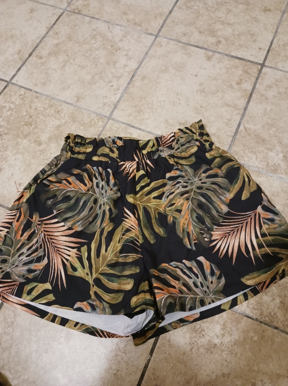 5 For $25Urban Daizy Tropical Print Black Women’s High Elastic Waist Shorts sz L